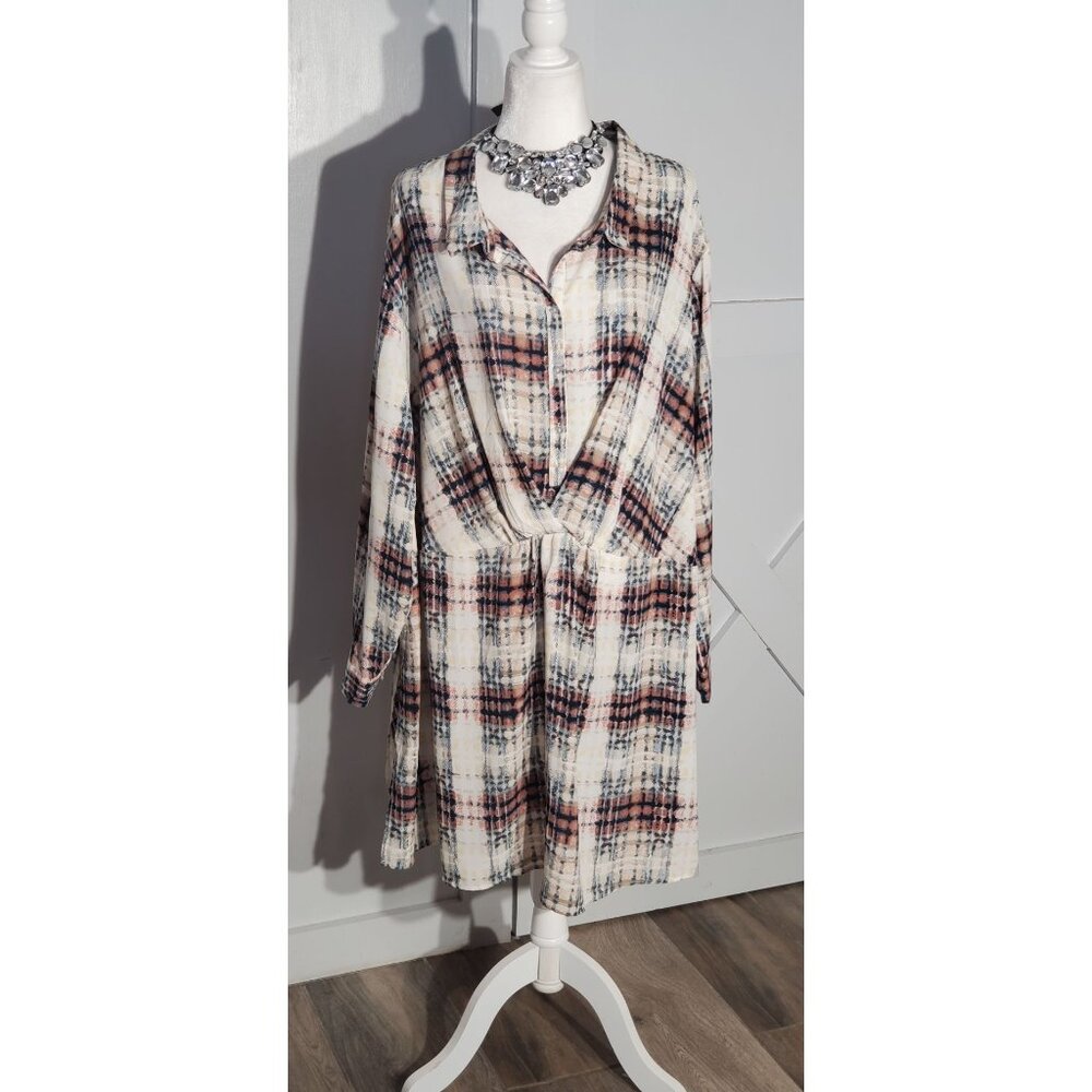 ELLOS TUNIC COLOR BEIGE/PINK LONG SLEEVE POLYESTER SIZE 34(4X)
